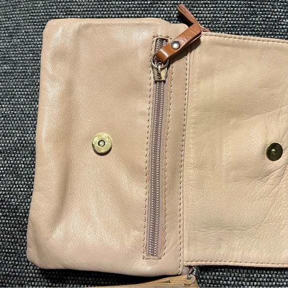 Valentina Italia Small Leather Crossbody - Picture 7 of 9